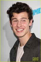 Shawn Mendes : shawn-mendes-1528663397.jpg