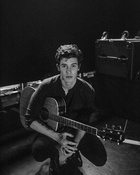 Shawn Mendes : shawn-mendes-1544857202.jpg