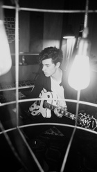 Shawn Mendes : shawn-mendes-1552461121.jpg