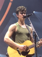 Shawn Mendes : shawn-mendes-1555292522.jpg