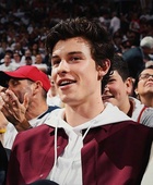 Shawn Mendes : shawn-mendes-1556478721.jpg