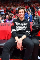 Shawn Mendes : shawn-mendes-1559606582.jpg