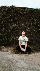 Shawn Mendes : shawn-mendes-1576459262.jpg