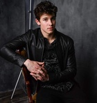 Shawn Mendes : shawn-mendes-1583274258.jpg