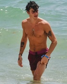 Shawn Mendes : shawn-mendes-1660150843.jpg