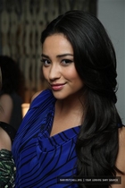 Shay Mitchell : shaymitchell_1298704175.jpg