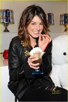 Shenae Grimes : shenae-grimes-1351174507.jpg