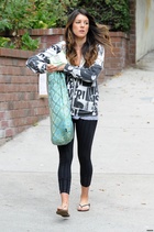 Shenae Grimes : shenae-grimes-1408039586.jpg