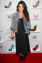 Shenae Grimes : shenae-grimes-1408039640.jpg