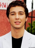 Shia LaBeouf : TI4U_u1144560479.jpg