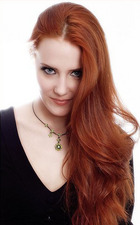 Simone Simons : simonesimons_1235055239.jpg