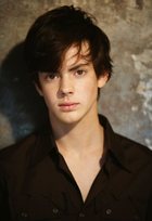 Skandar Keynes : skandar-keynes-1325697875.jpg