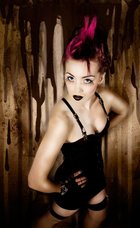 Skye Sweetnam : skyesweetnam_1300048869.jpg