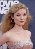 Skyler Samuels : skyler-samuels-1385916499.jpg