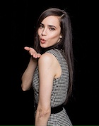 Sofia Carson : sofia-carson-1492374584.jpg