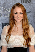 Sophie Turner : sophie-turner-1387738832.jpg