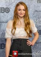 Sophie Turner : sophie-turner-1387738881.jpg