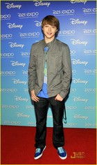 Sterling Knight : sterlingknight_1253141056.jpg