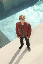 Sterling Knight : sterlingknight_1284919329.jpg