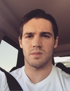 Steven R. McQueen : steven-r-mcqueen-1425935499.jpg