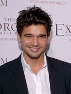 Steven Strait : steven_strait_1204237432.jpg