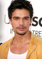 Steven Strait in General Pictures, Uploaded by: Smirkus