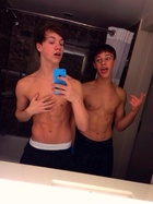 Taylor Caniff : TI4U1431281242.jpg