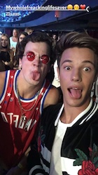 Taylor Caniff : TI4U1470028681.jpg