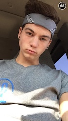Taylor Caniff : taylor-caniff-1441511761.jpg