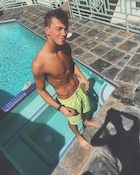 Taylor Caniff : taylor-caniff-1458182161.jpg