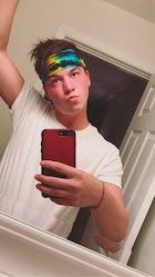 Taylor Caniff : taylor-caniff-1491548401.jpg