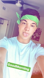Taylor Caniff : taylor-caniff-1499431321.jpg