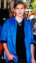 Taylor Hanson : thanson082.jpg