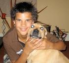 Taylor Lautner : TI4U_u1157642668.jpg