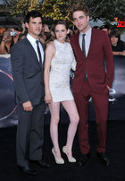 Taylor Lautner : TI4U_u1310836520.jpg