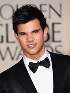 Taylor Lautner : taylor-lautner-1313218411.jpg