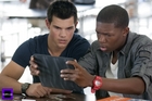 Taylor Lautner : taylor-lautner-1315420722.jpg