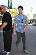 Taylor Lautner : taylor-lautner-1315420809.jpg