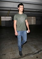 Taylor Lautner : taylor-lautner-1316820837.jpg