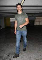 Taylor Lautner : taylor-lautner-1316820858.jpg