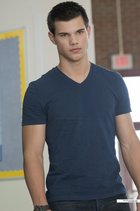 Taylor Lautner : taylor-lautner-1316966442.jpg