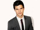 Taylor Lautner : taylor-lautner-1326396411.jpg