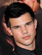 Taylor Lautner : taylor-lautner-1326504680.jpg