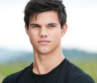 Taylor Lautner : taylor-lautner-1327688905.jpg