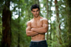 Taylor Lautner : taylor-lautner-1353431526.jpg