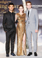 Taylor Lautner : taylor-lautner-1354120613.jpg