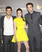 Taylor Lautner : taylor-lautner-1356310728.jpg