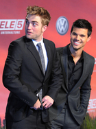 Taylor Lautner : taylor-lautner-1360565051.jpg