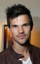 Taylor Lautner : taylor-lautner-1426096869.jpg