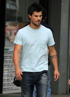 Taylor Lautner : taylor-lautner-1438548334.jpg